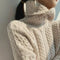 BOUCLÉ COUTURE Sweter z golfem