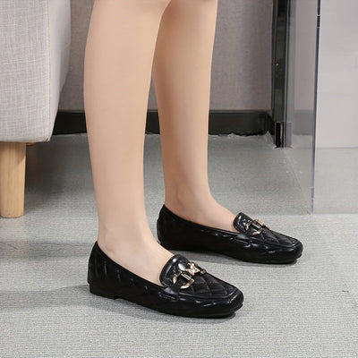 Czarne loafersy Penny, pikowany wzór z cekinami, lekkie płaskie buty