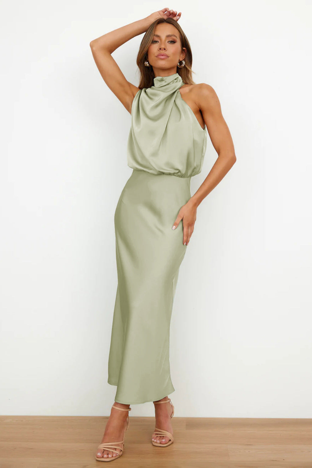 Maria™ - Elegancka satynowa sukienka bez rękawów z wyrafinowanym żółwim dekoltem