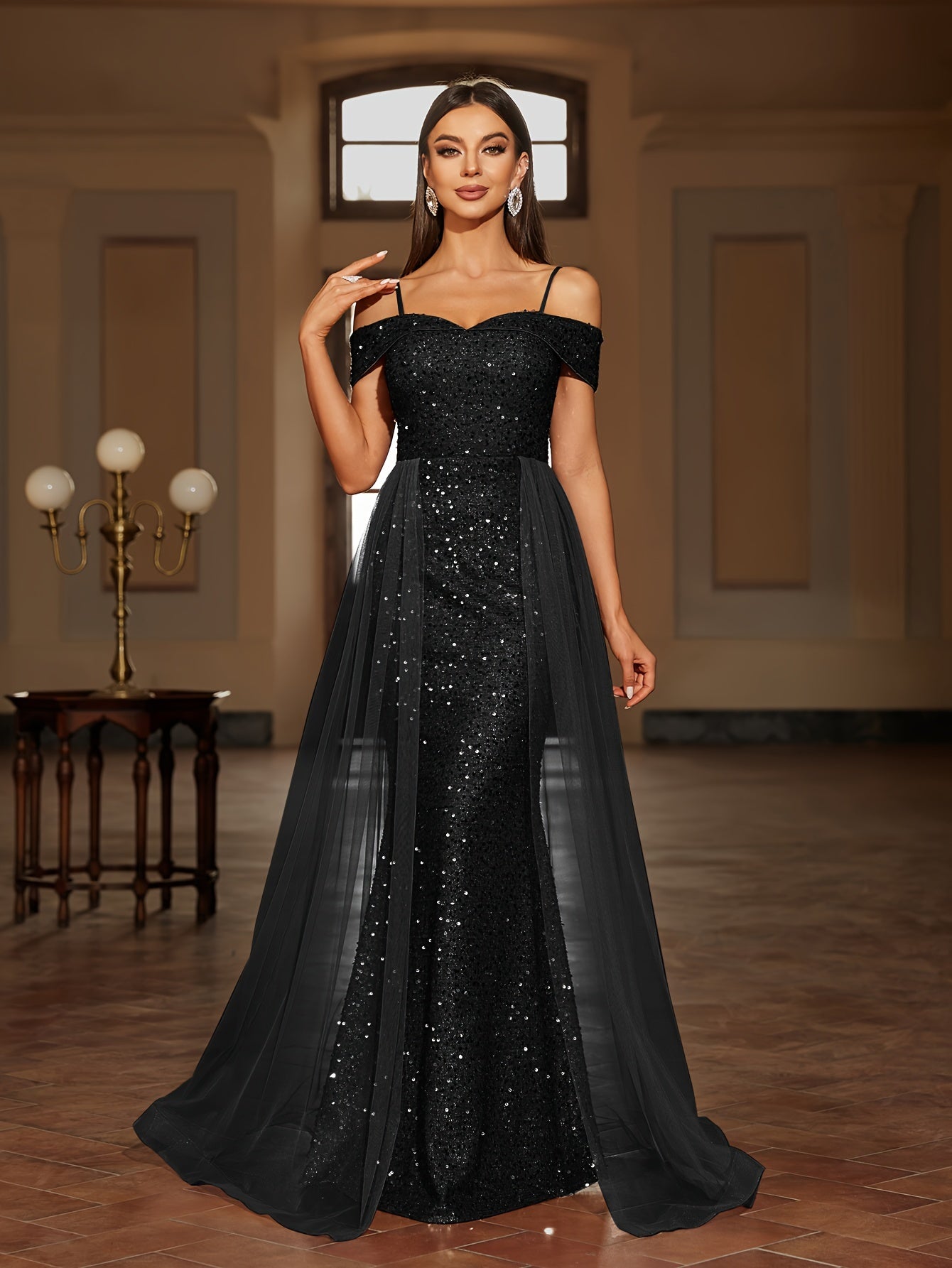 Rosalin | Elegancka i bardzo ładna sukienka wieczorowa