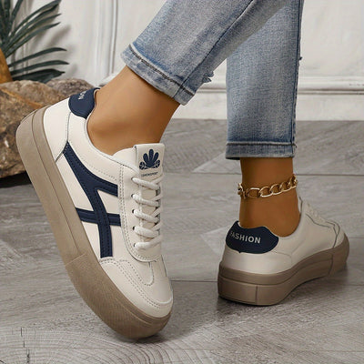 Damskie sneakersy z kontrastowymi detalami