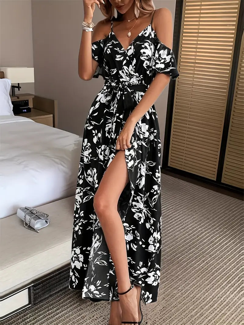 Sukienka maxi z kwiatowym nadrukiem i zimnymi ramionami Elegancka sukienka letnia