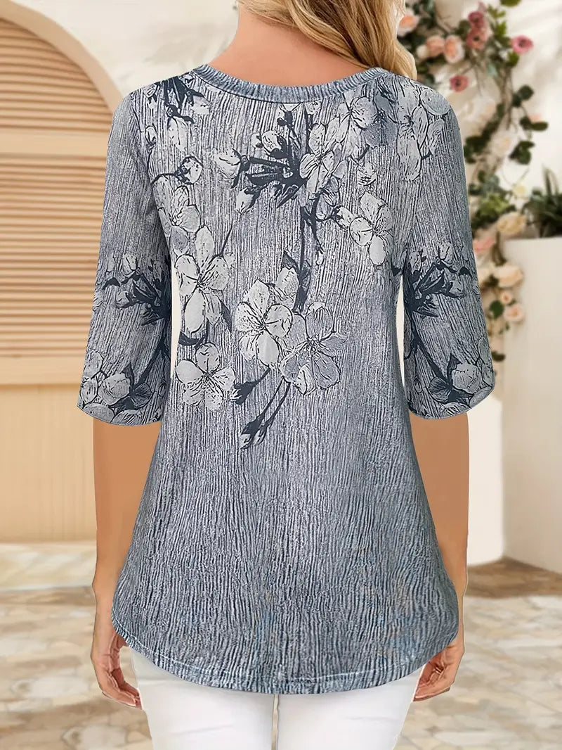 Kwiatowy top z dekoltem V i półrękawkami Blooming Elegance
