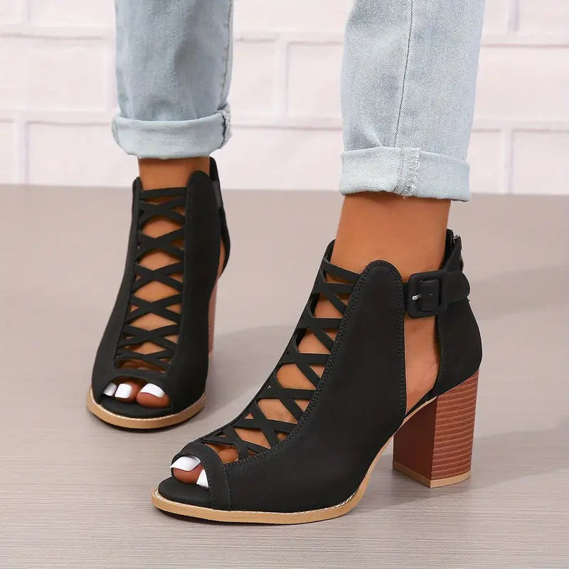 Elrica - urocze sandały typu peep toe w stylu vintage na grubym obcasie