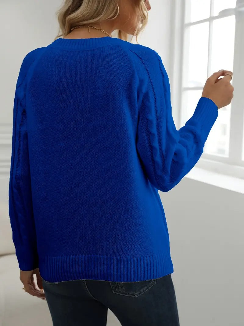 Amelia | Stylowy sweter z ozdobnymi guzikami