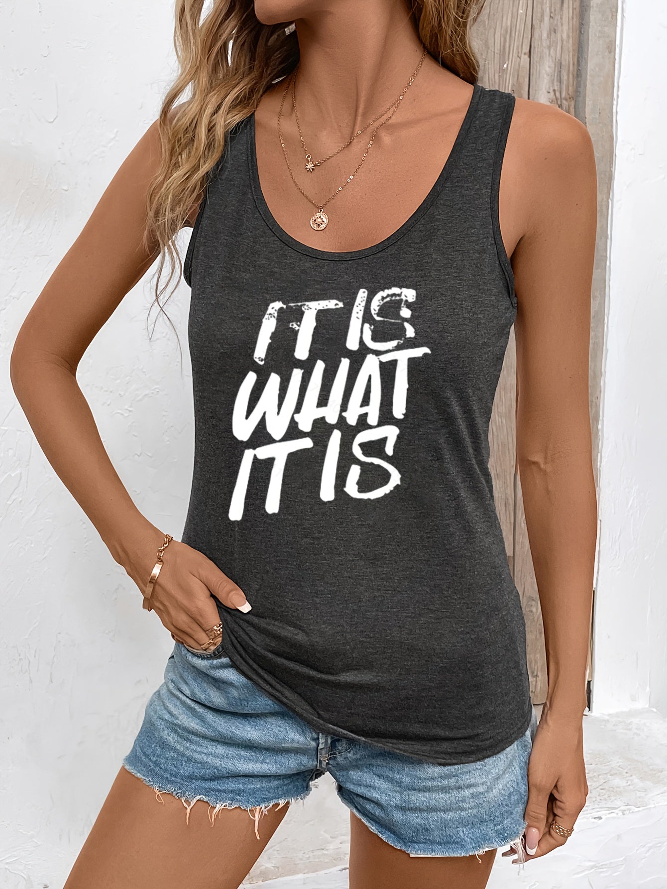 Tank top It is What It. Letni, swobodny top bez rękawów