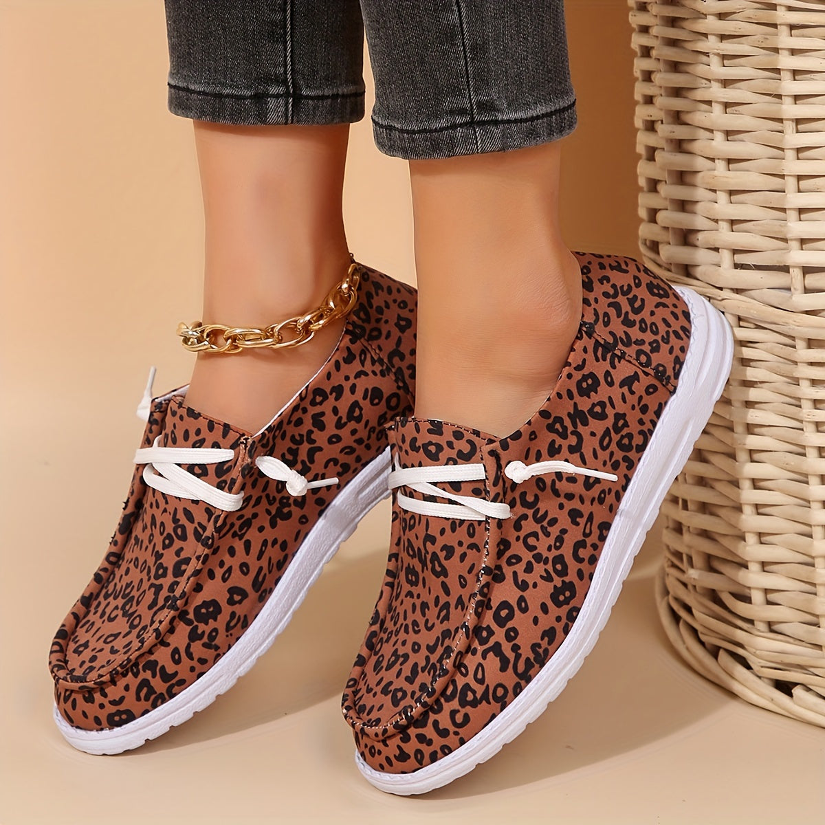 Damskie loafersy - Stylowe buty letnie ze sznurowadłami i nadrukiem