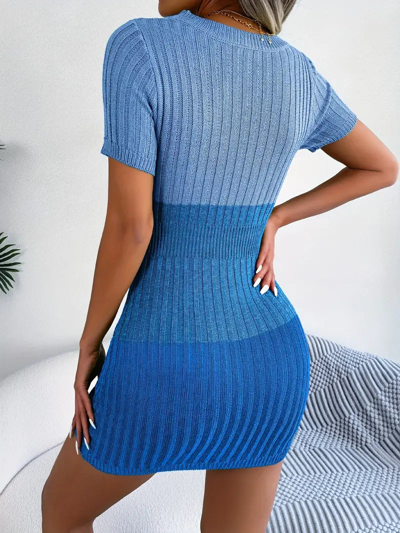 Elegancka kolorowa sukienka bodycon - elastyczna mini sukienka z wycięciami, modna i stylowa