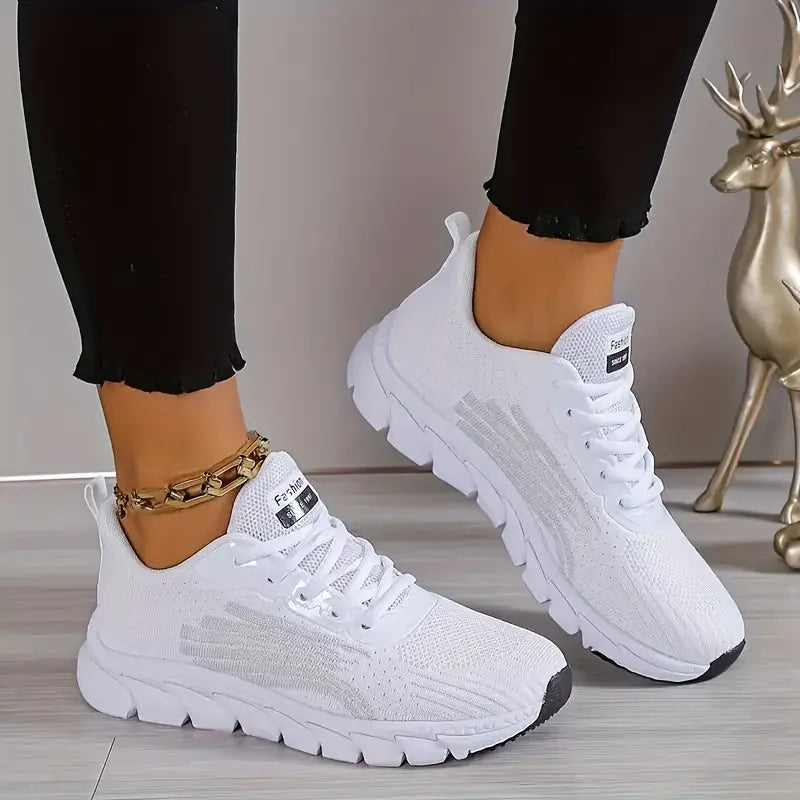 Lekkie, miękkie sznurowane buty sportowe