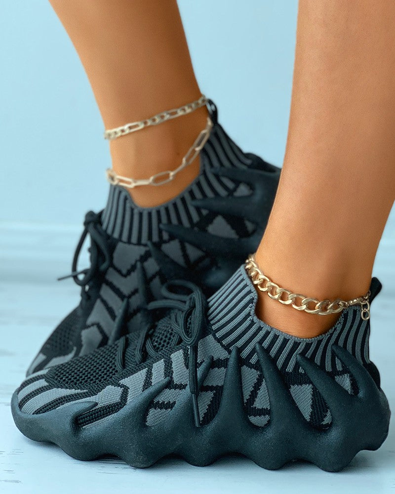 Alana - Kolekcja sneakersów damskich 2025