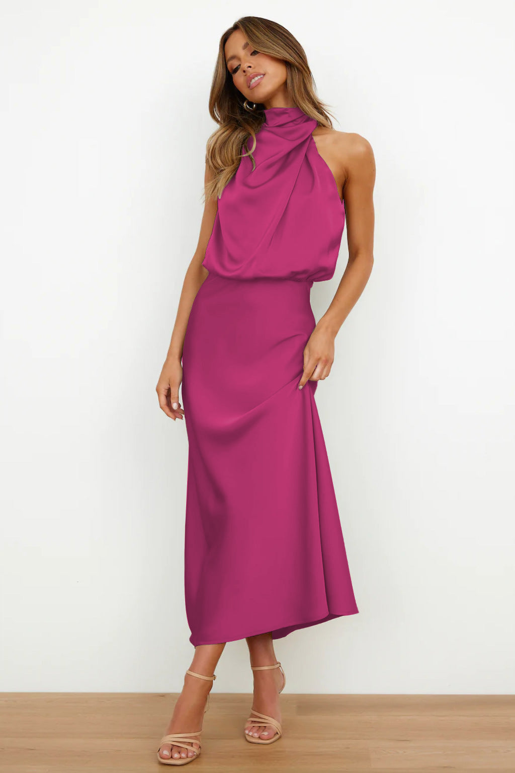 Maria™ - Elegancka satynowa sukienka bez rękawów z wyrafinowanym żółwim dekoltem
