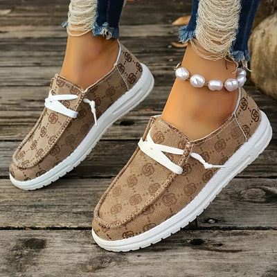 Letnie loafersy damskie - Lekkie buty wsuwane z kwiatowym wzorem