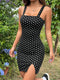 Czarno-biała mini sukienka w kropki - eleganckie body z rozcięciem i ramiączkami spaghetti