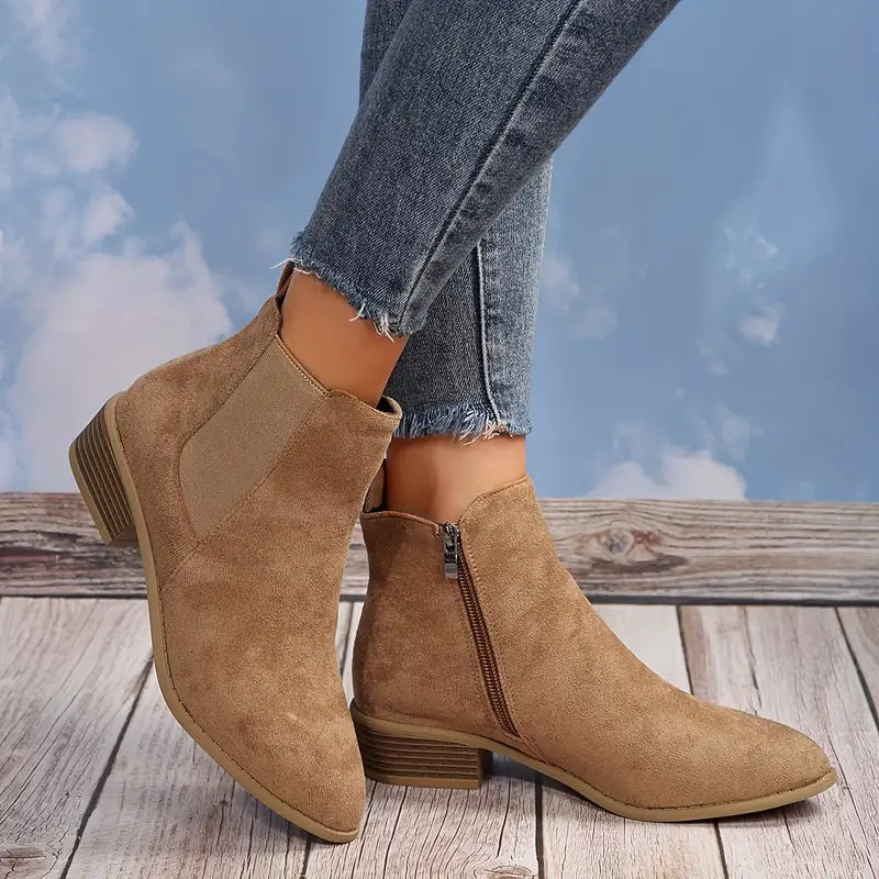 Krótkie, sznurowane buty na co dzień ze sztucznej skóry