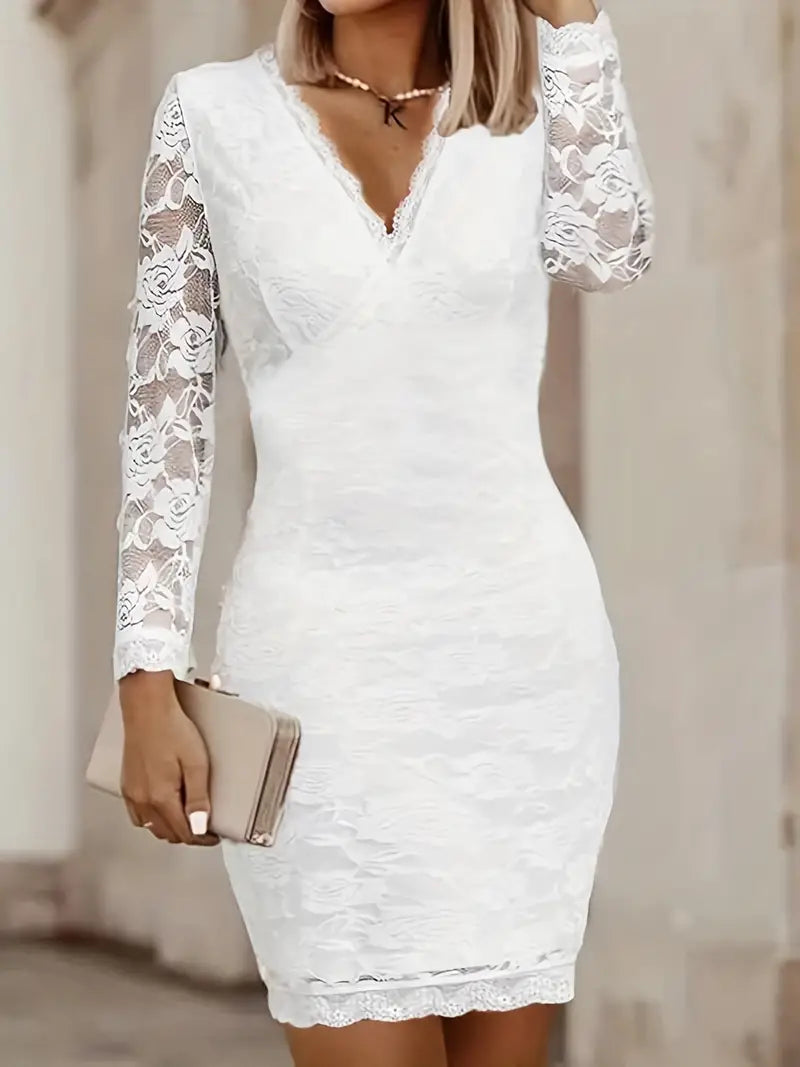 Elegancka koronkowa sukienka bodycon z dekoltem V