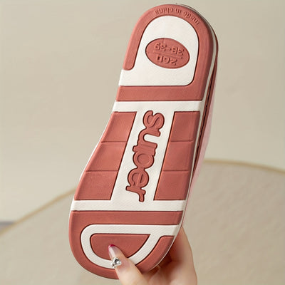 Letnie kapcie damskie - lekkie, płaskie, wygodne i eleganckie