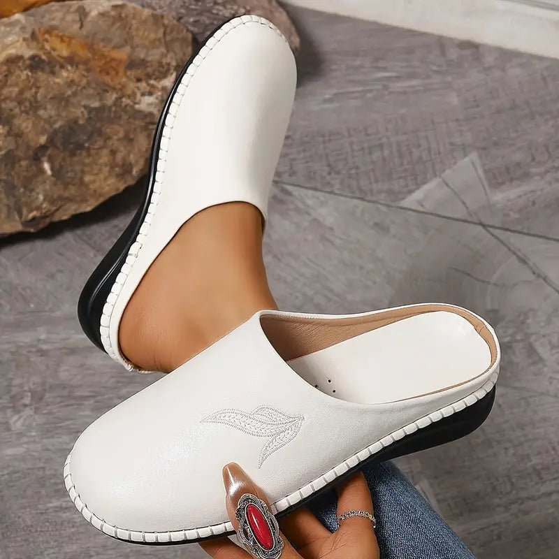Eleganckie damskie buty wsuwane - Wszechstronna podeszwa z PU - Sztuczne detale