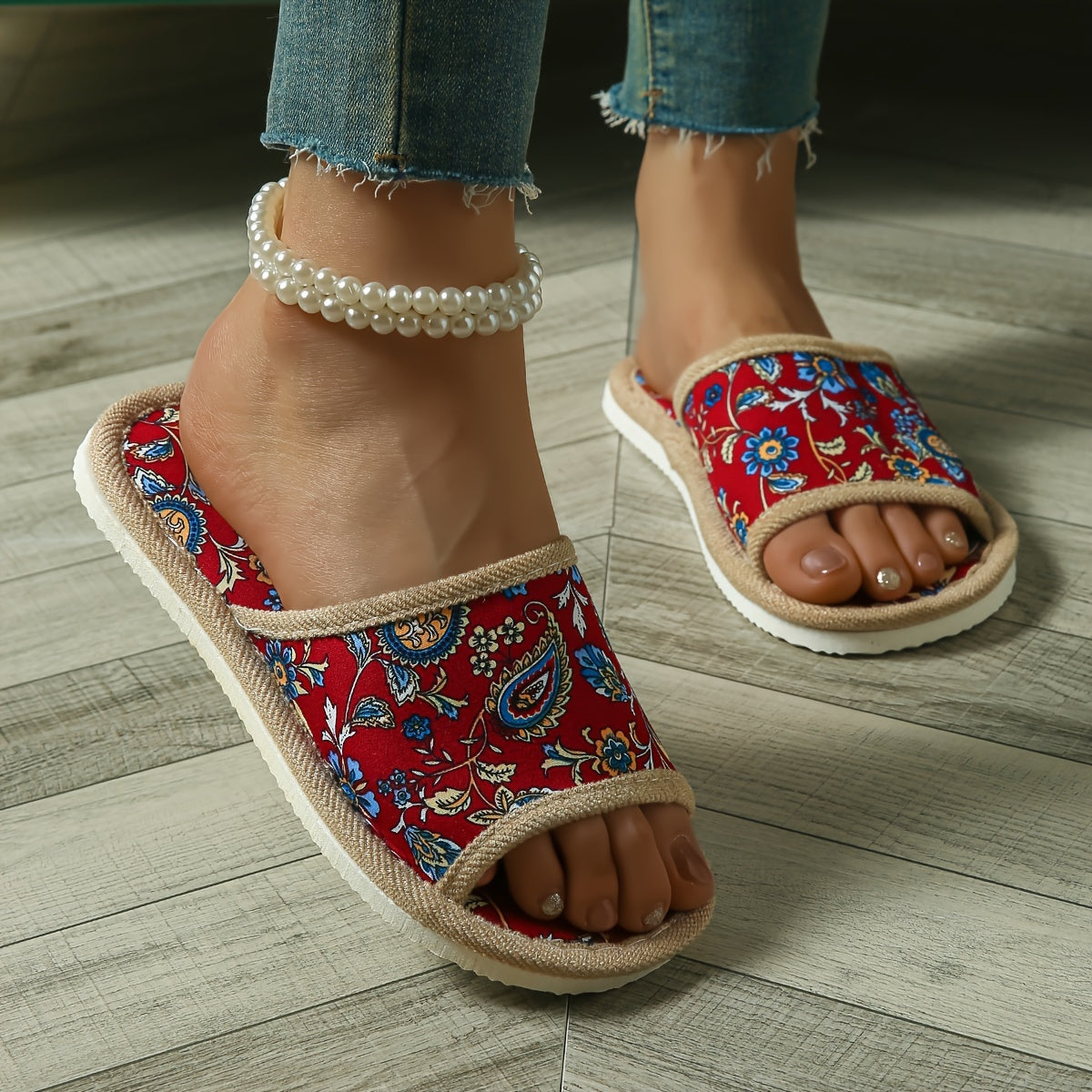 Letnie kapcie damskie - Lekkie, kolorowe kapcie z wzorem paisley