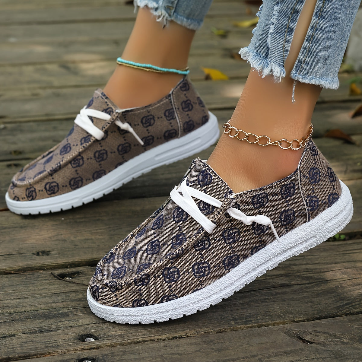 Letnie loafersy damskie - Lekkie buty wsuwane z kwiatowym wzorem
