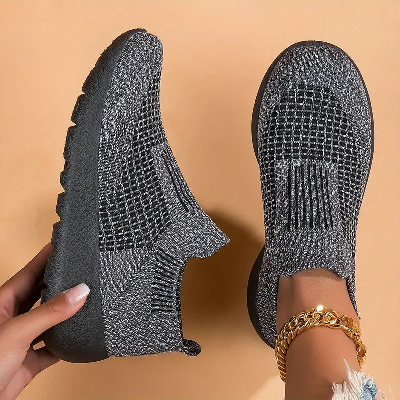 Lekkie sneakersy z dzianiny do noszenia na co dzień