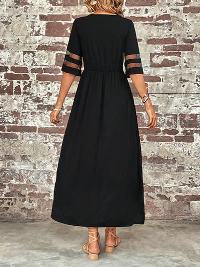 Elegancka sukienka z półrękawkiem i eleganckim ściegiem z siatki