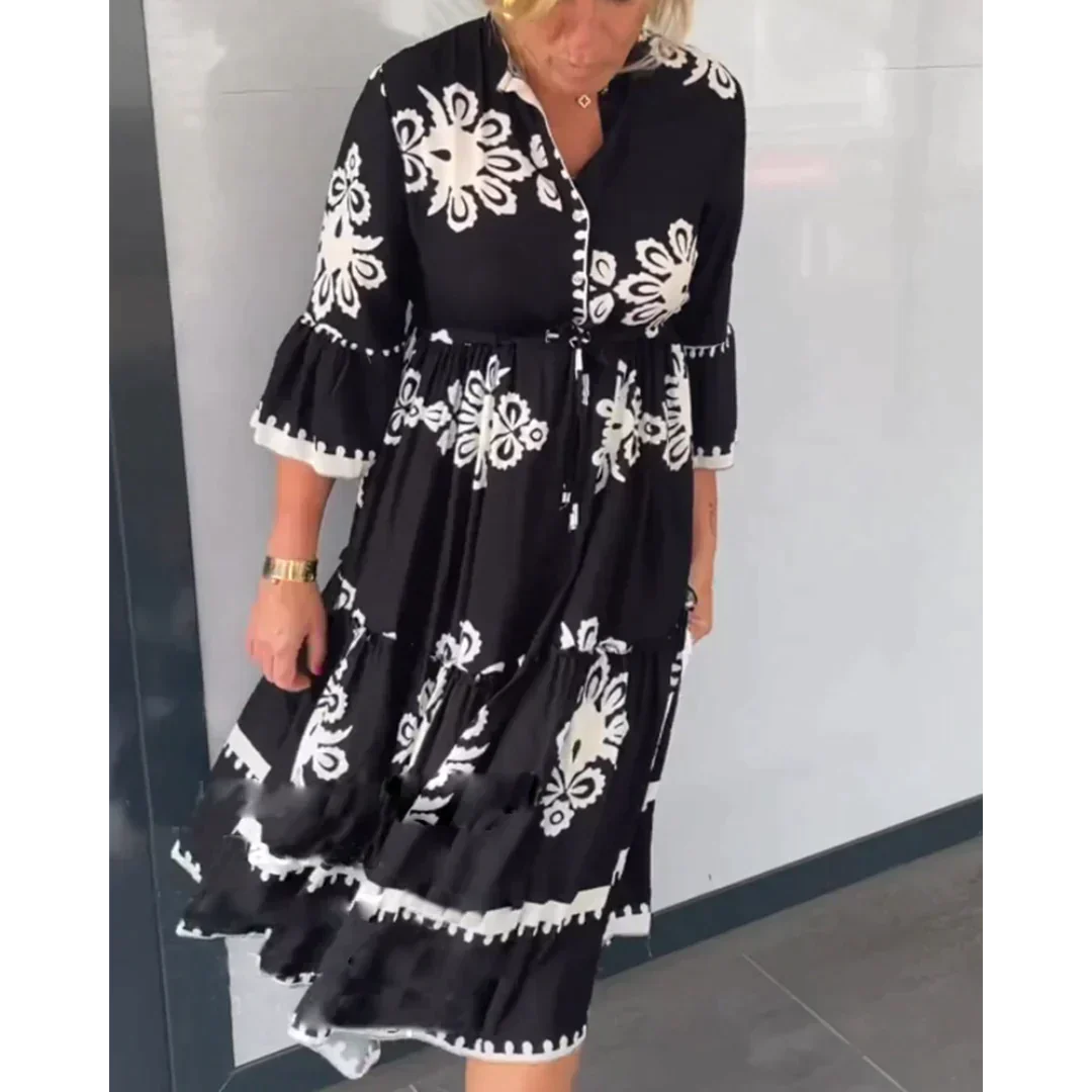 Sukienka w kwiaty Livia™ z eleganckimi rękawami trzy czwarte