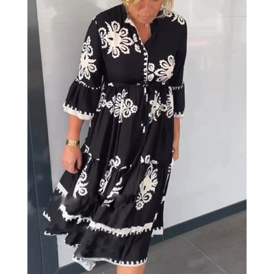 Sukienka w kwiaty Livia™ z eleganckimi rękawami trzy czwarte
