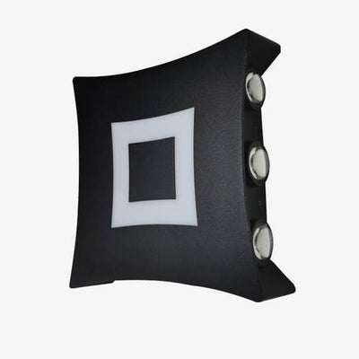 Designerska Lampa LED na Ścianę Doskonałe Oświetlenie na Patio i Płoty