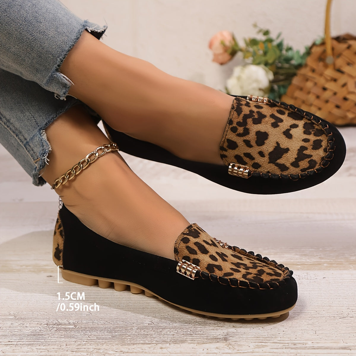 Letnie loafersy damskie - Wygodne buty wsuwane z nadrukiem lamparta
