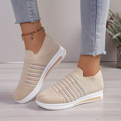 Letnie loafersy damskie - oddychające, lekkie buty wsuwane z odkrytymi palcami