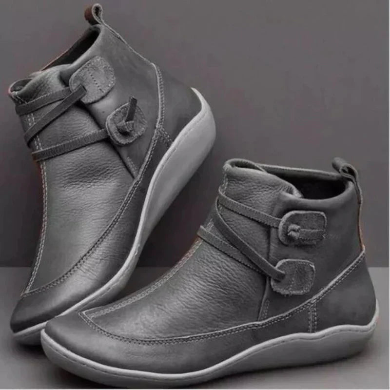 Hilda - Nowe brytyjskie wodoodporne buty w jakości retro