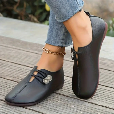 Płaskie buty damskie z wyjątkowym noskiem