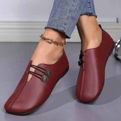 Płaskie buty damskie z wyjątkowym noskiem
