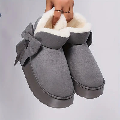 Buty śniegowe z podszewką - ciepłe, wygodne i płaskie z okrągłymi noskami