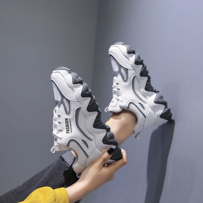 Wysokie damskie sneakersy