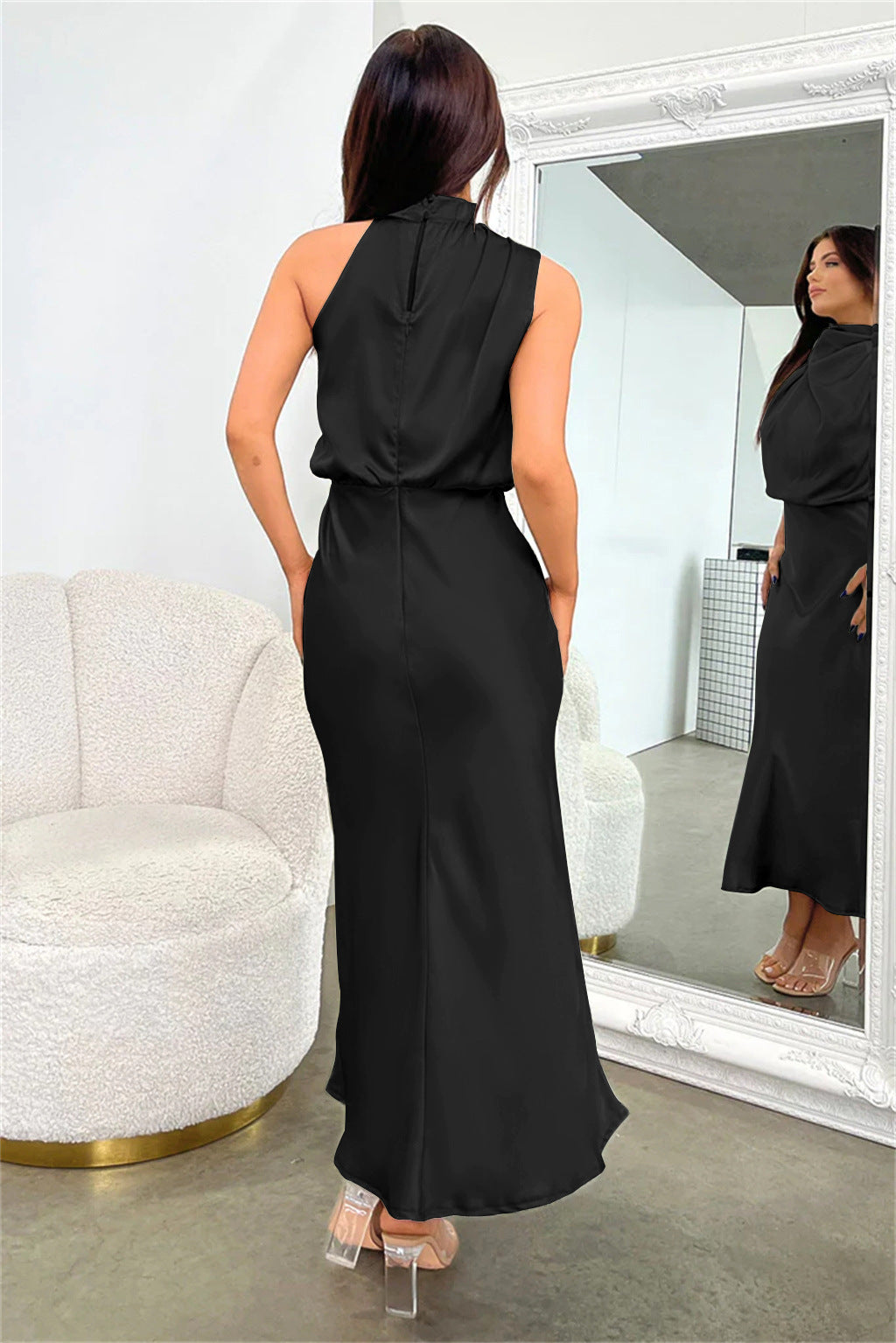 Maria™ - Elegancka satynowa sukienka bez rękawów z wyrafinowanym żółwim dekoltem