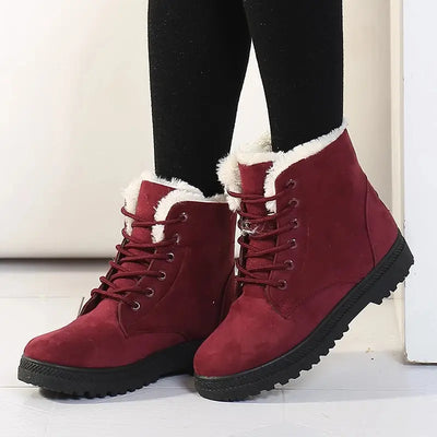 Buty zimowe damskie – z podszewką, płaskie, sznurowane, na platformie