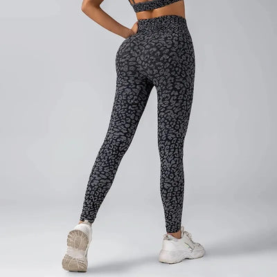 Legginsy w panterkę