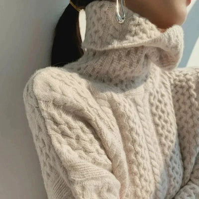 BOUCLÉ COUTURE Sweter z golfem