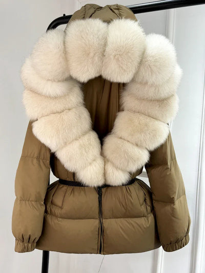 Cindy Winter Luxe: Kurtka puchowa z kapturem
