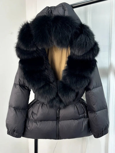 Cindy Winter Luxe: Kurtka puchowa z kapturem