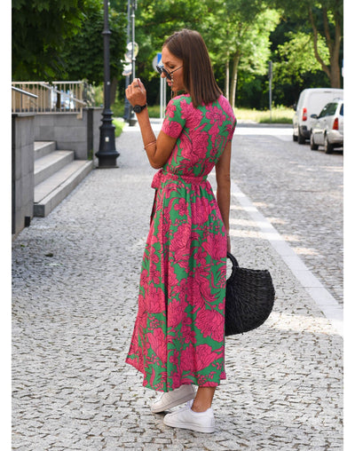 Elegancka sukienka Rina™ z kwiatowym nadrukiem i dekoltem w kształcie litery V, z krótkimi rękawami, zapewniająca świeży i kobiecy wygląd