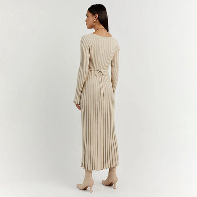Elegancka dzianinowa sukienka maxi ABIGAIL - stylowy dodatek do Twojej garderoby!