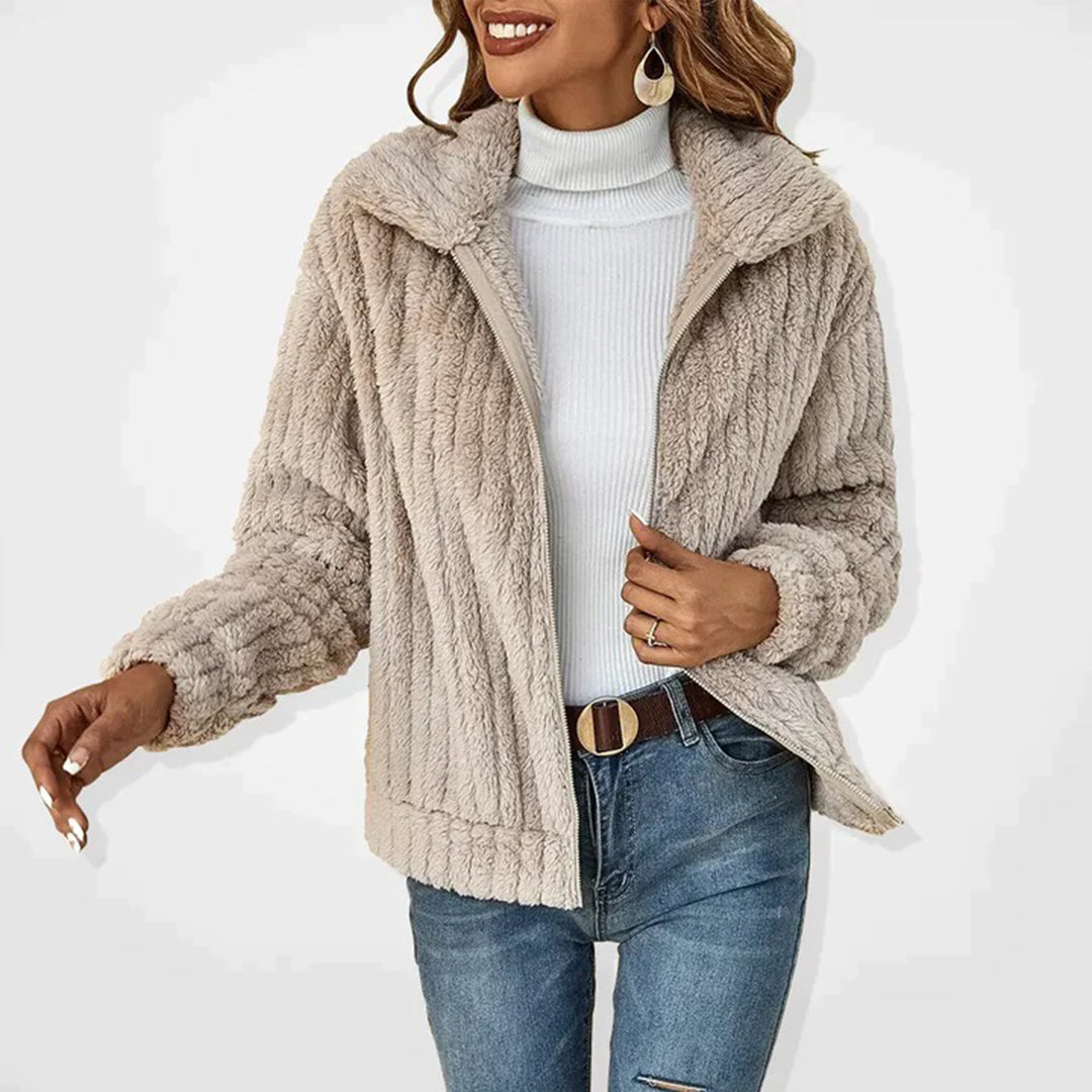 Zofia - Elegancki Damski Sweter z Subtelnym Akcentem