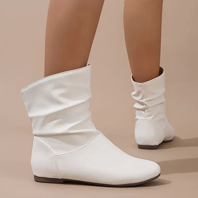 Damskie buty składane - wsuwane buty o prostym designie z płaską podeszwą