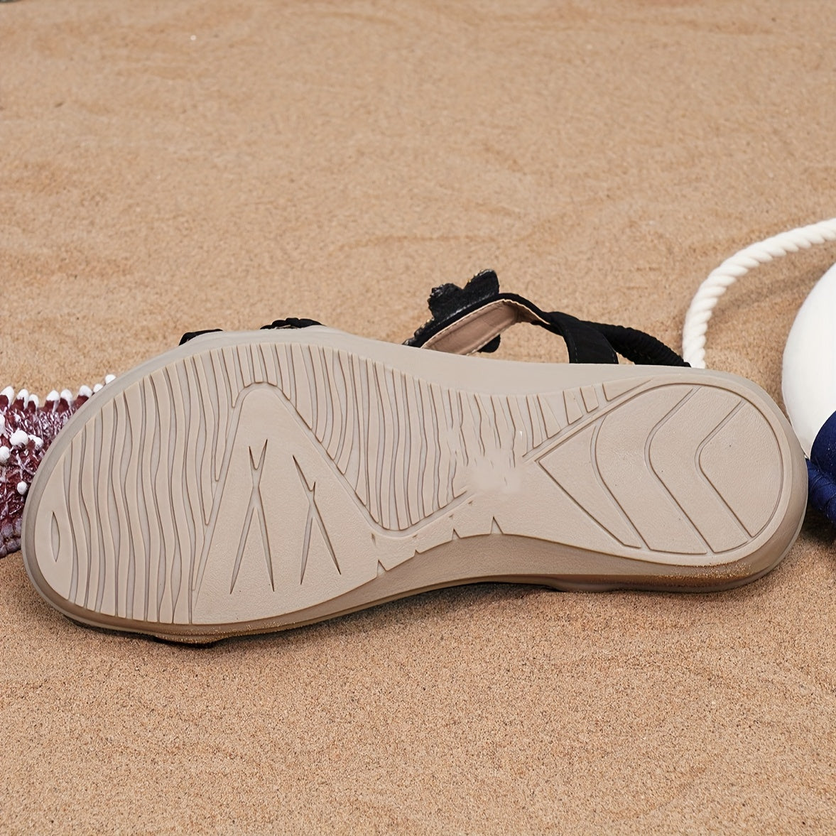 Boho Chic Women Sandals z błyszczącymi dżerstonami