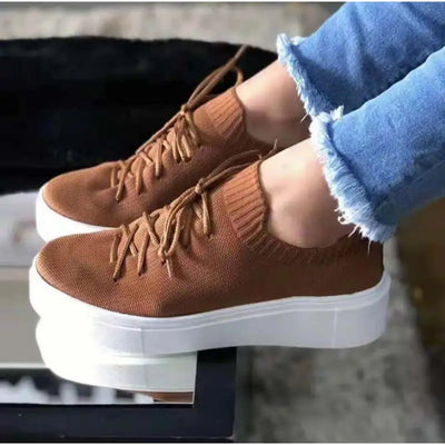 Minimalistyczna esencja Schnürschuhe