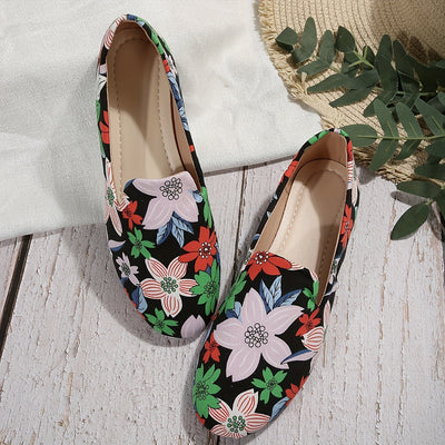 Damskie wsuwane loafersy w kwiaty - wygodne, lekkie buty na wakacje