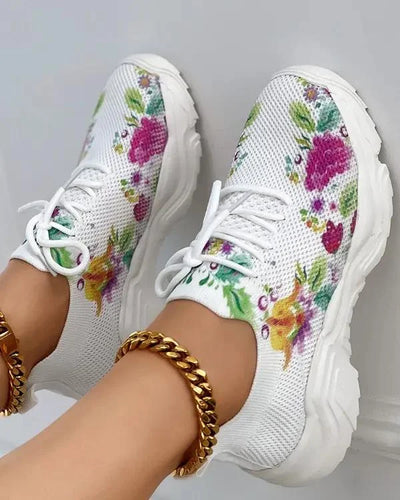 Grissel - Oddychające buty na płaskiej podeszwie z siateczką w kwiatowy wzór