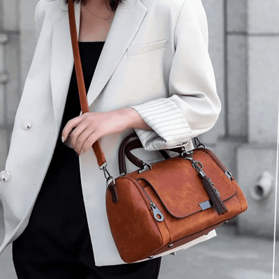 Barbara - Urocza i wszechstronna torebka crossbody